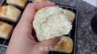 亚麻籽粉淡奶油小餐包（中种法）的做法步骤：10