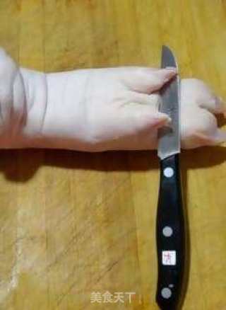 炖猪蹄、美容圣品的做法步骤：3