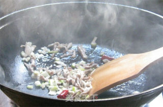 肉炒土豆丝的做法步骤：3