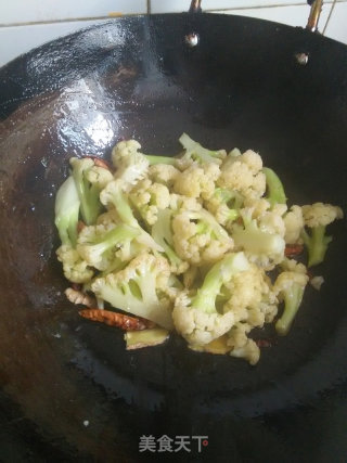 家常炒花菜的做法步骤：9