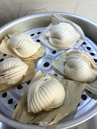 贝壳椒盐花卷的做法步骤：19