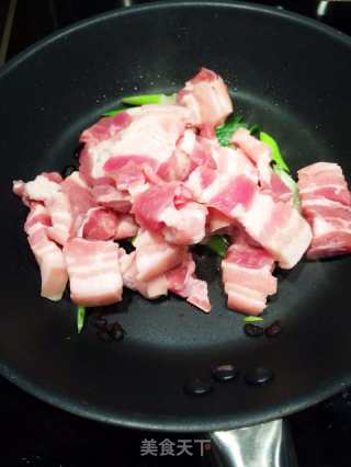 小炒肉的做法步骤：4