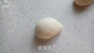 奶黄包的做法步骤：10