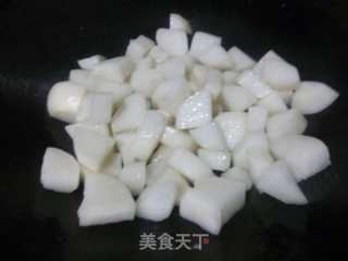 萝卜焖鱼肉丸的做法步骤：5