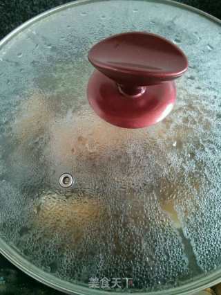 鲫鱼豆芽豆腐汤的做法步骤：6