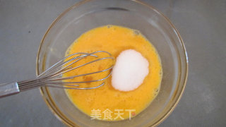 法式水果布丁——美伦美奂的焦糖卡士达布丁的做法步骤：7