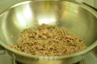 小炒牛肉的做法步骤：7