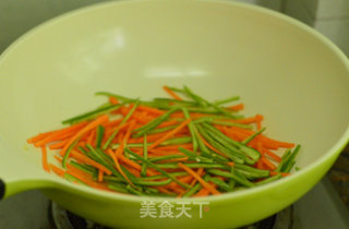 小炒牛肉的做法步骤：9