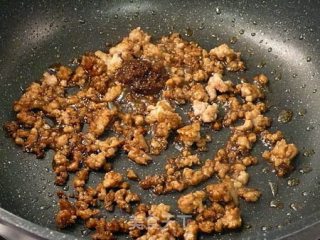 沙茶韭花炒玉米 ♥ 肉末下饭菜 3的做法步骤：3