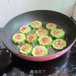 香煎酿苦瓜的做法步骤：9