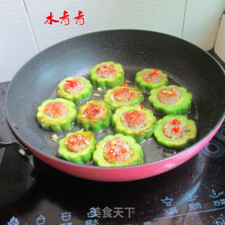香煎酿苦瓜的做法步骤：10