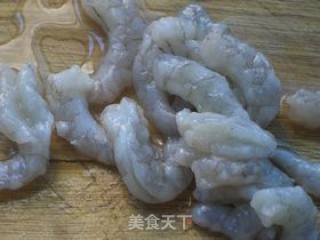 虾仁涨蛋的做法步骤：1