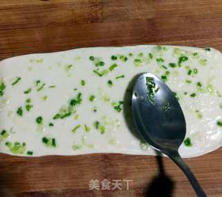 丝丝葱油饼的做法步骤：8