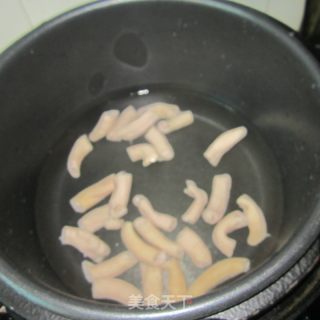 小肠蘑芋豆腐汤的做法步骤：4
