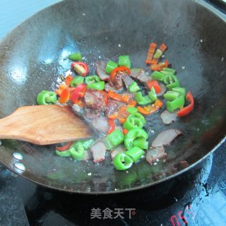 鱼香双椒叉烧肉的做法步骤：7