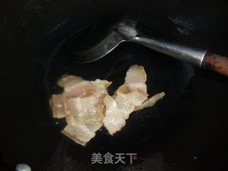腊肉炒红菜苔的做法步骤：4
