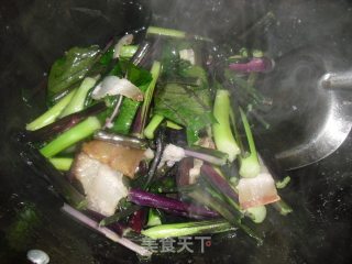 腊肉炒红菜苔的做法步骤：6