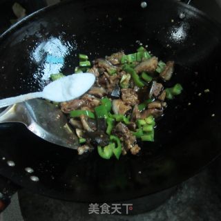 孜然青椒驴肉的做法步骤：7