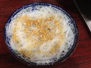 【粉丝蒜蓉蒸鱿鱼】的做法步骤：8