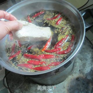 麻辣卤肉的做法步骤：7