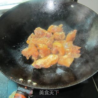 酱香猪脚的做法步骤：6