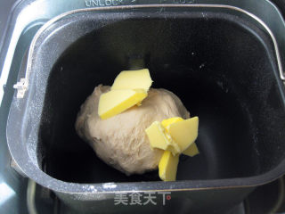 黑麦牛奶面包的做法步骤：2