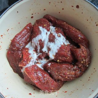 酱烤腊牛肉----烤箱食谱的做法步骤：10