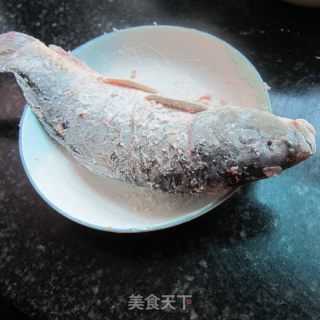 香酥团年鱼的做法步骤：4