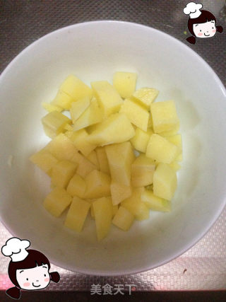 仙草阁私房菜（异国风情）--色艺俱全（草莓鲜虾沙拉）的做法步骤：1