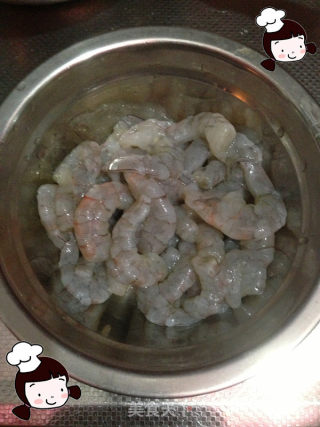 仙草阁私房菜（异国风情）--色艺俱全（草莓鲜虾沙拉）的做法步骤：3