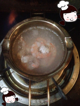 仙草阁私房菜（异国风情）--色艺俱全（草莓鲜虾沙拉）的做法步骤：4