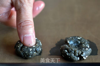 酥香可口的芝麻桃酥的做法步骤：7