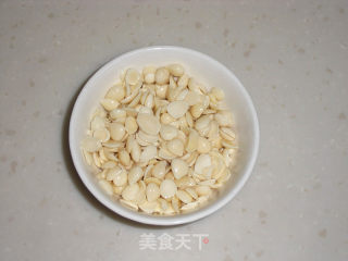 芝麻杏仁露的做法步骤：1