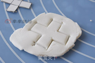 海贼王乔巴戚风蛋糕卷的做法步骤：13