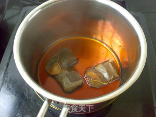 蔓越蔓高粱奶茶蛋糕的做法步骤：2