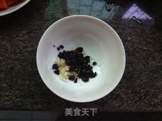 蒜蓉豆豉焖南瓜的做法步骤：2