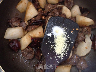 西兰花萝卜炖牛腩的做法步骤：12