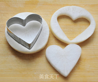 年饭桌必上的好彩头汤菜【春意盎然的萝卜鲜贝汤】的做法步骤：2