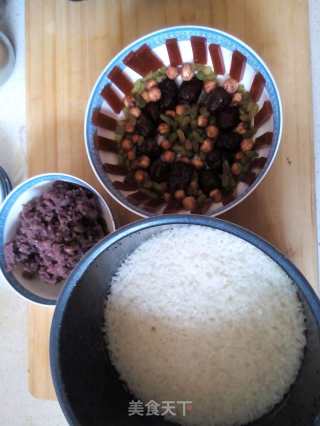 红豆夹心八宝饭的做法步骤：4