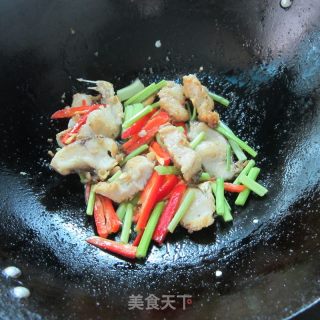 豉汁烧鱼的做法步骤：7