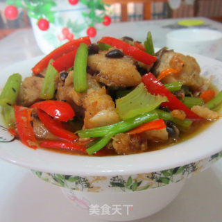 豉汁烧鱼的做法步骤：11