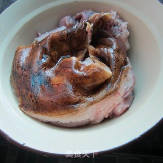 大膀肉的做法步骤：2