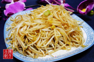 素炒绿豆芽的做法步骤：7