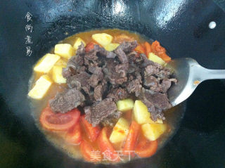 番茄土豆炖牛腩的做法步骤：11