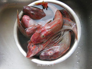 红头鱼豆腐汤的做法步骤：1