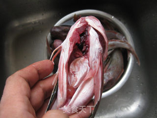 红头鱼豆腐汤的做法步骤：2