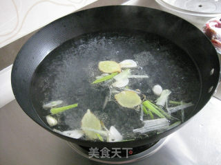 红头鱼豆腐汤的做法步骤：5