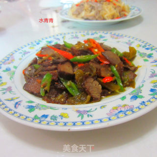 酸辣腊牛肉的做法步骤：9