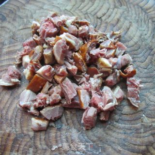青椒腊鸡腿的做法步骤：2