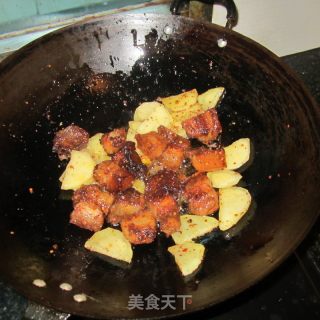 土豆片回锅肉的做法步骤：6